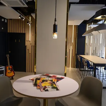 Ibis Styles Opera Lafayette Parigi