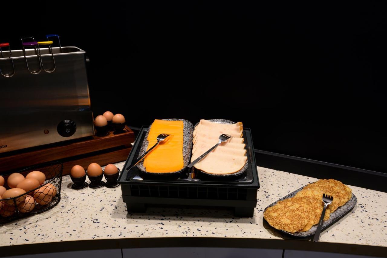 Ibis Styles Opera Lafayette Hotel